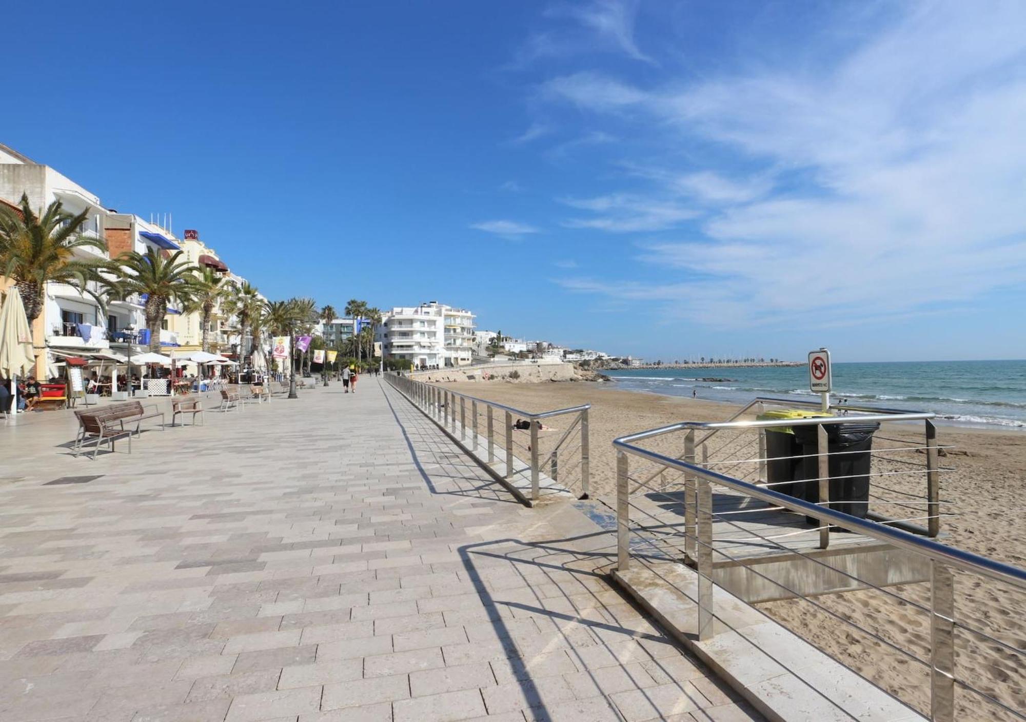Apartment Alegria Sitges Exterior photo